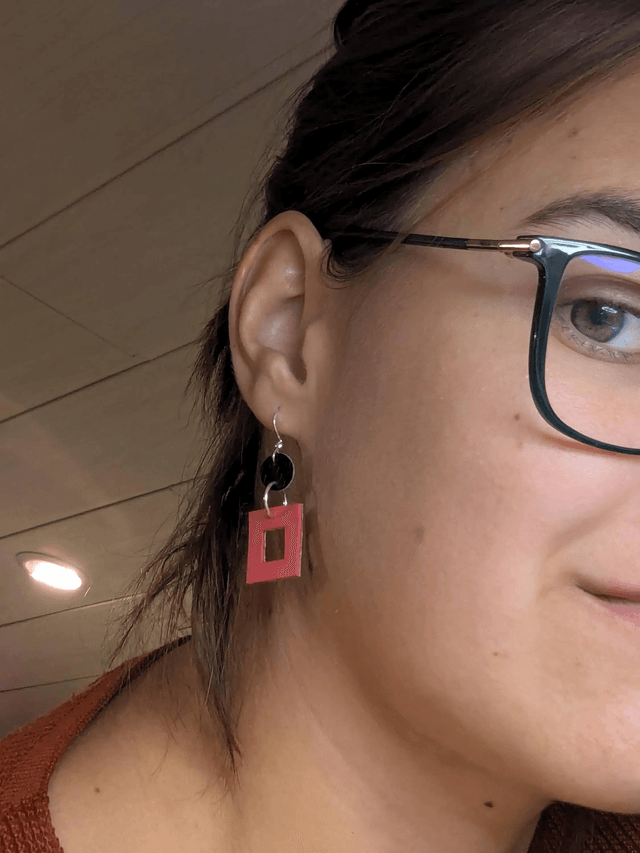 Boucles d'oreilles double face, forme géométrique, similicuir rose et noir, tissus enduit, fermoir argent 925