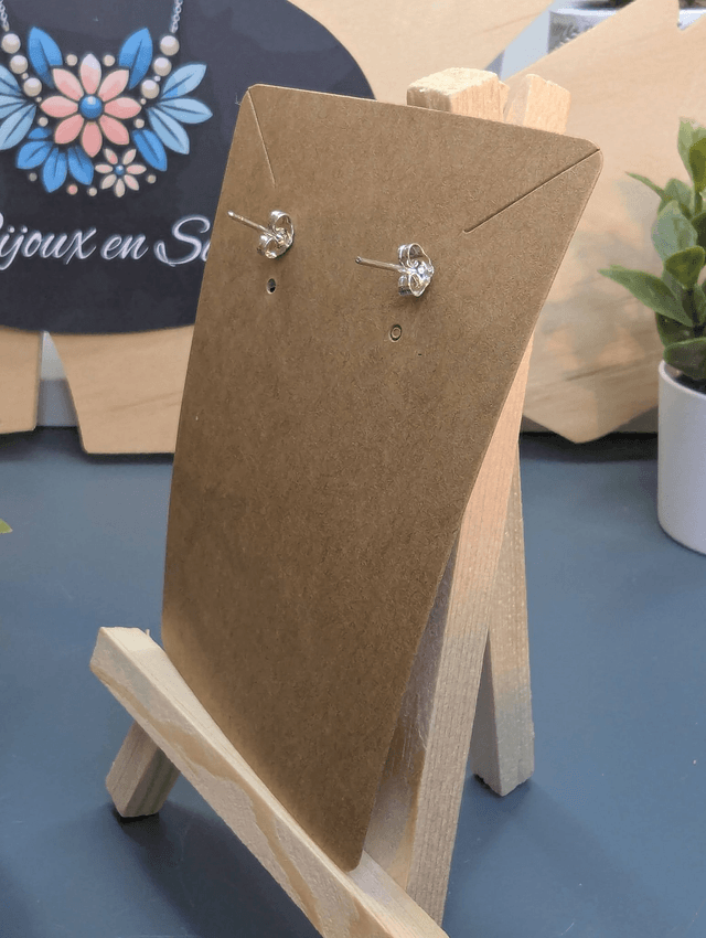 Boucles d'oreilles en cuir, similicuir rose, tissus enduit et cœur en hématite noire.